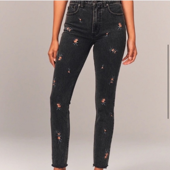 Abercrombie Floral Embroidered Jeans 